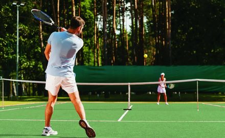 Покрытие теннисного корта и его влияние на результативность игры